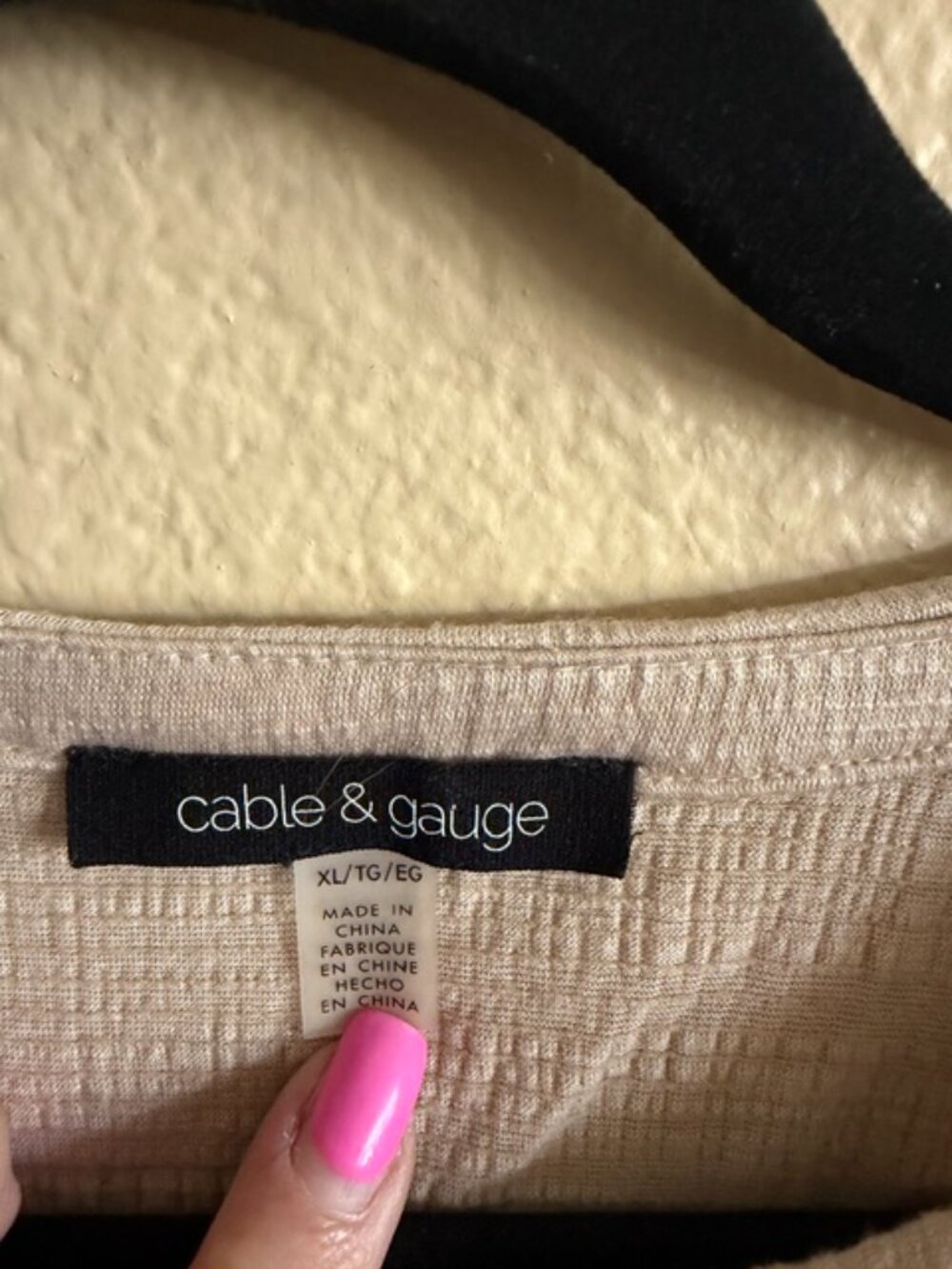 Cable & Gauge tan short sleeve v-neck front ite shirt Size XL - Picture 4 of 5